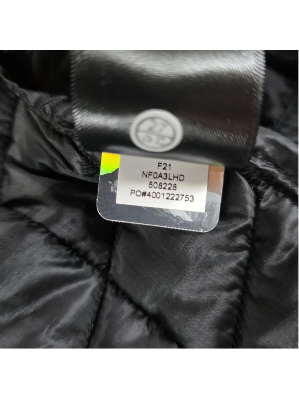 The North Face ThermoBall Trekker Vest Mens L Black Full Zip Packable Insulated